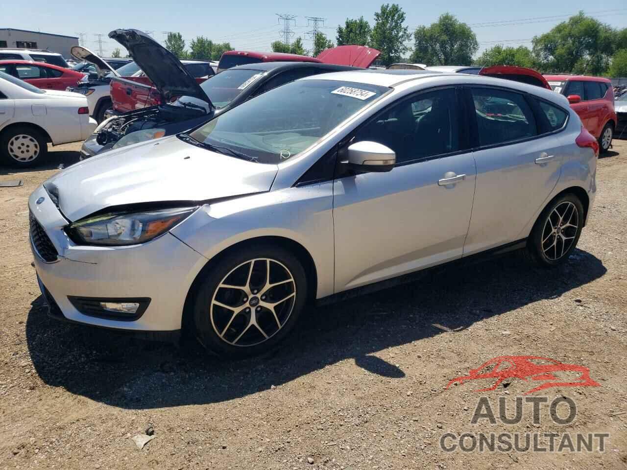 FORD FOCUS 2017 - 1FADP3M27HL275634