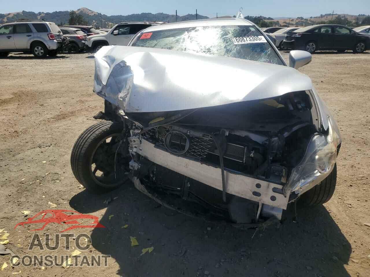 LEXUS CT 200 2013 - JTHKD5BH9D2132499
