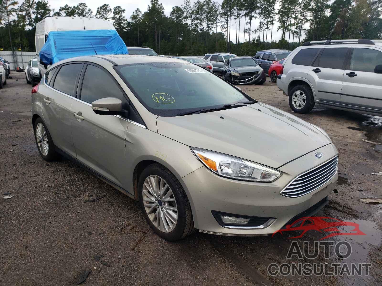 FORD FOCUS 2016 - 1FADP3N25GL228468