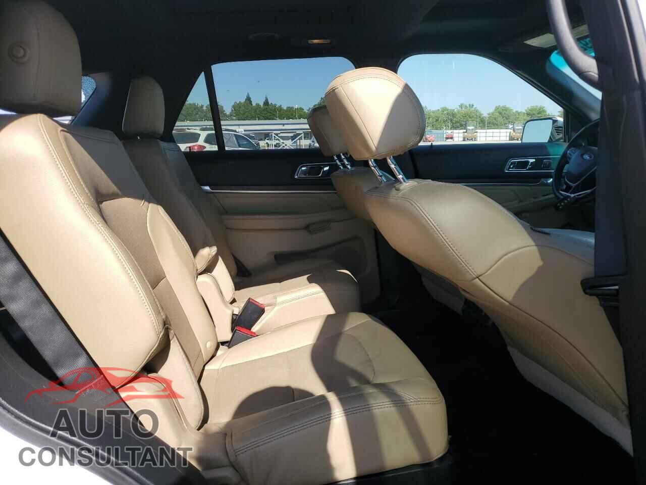 FORD EXPLORER 2016 - 1FM5K7F85GGA18240
