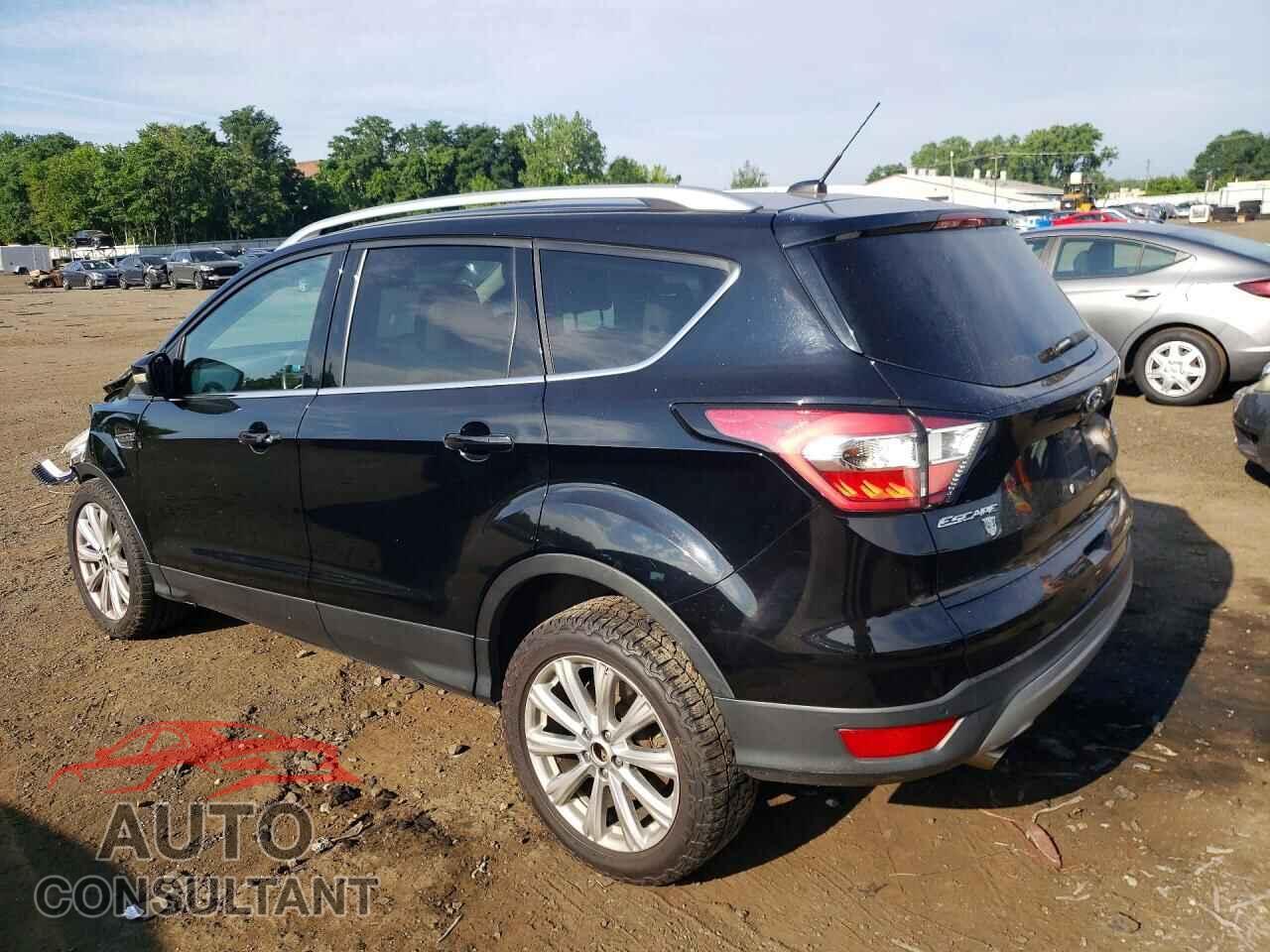 FORD ESCAPE 2017 - 1FMCU9J96HUB54103