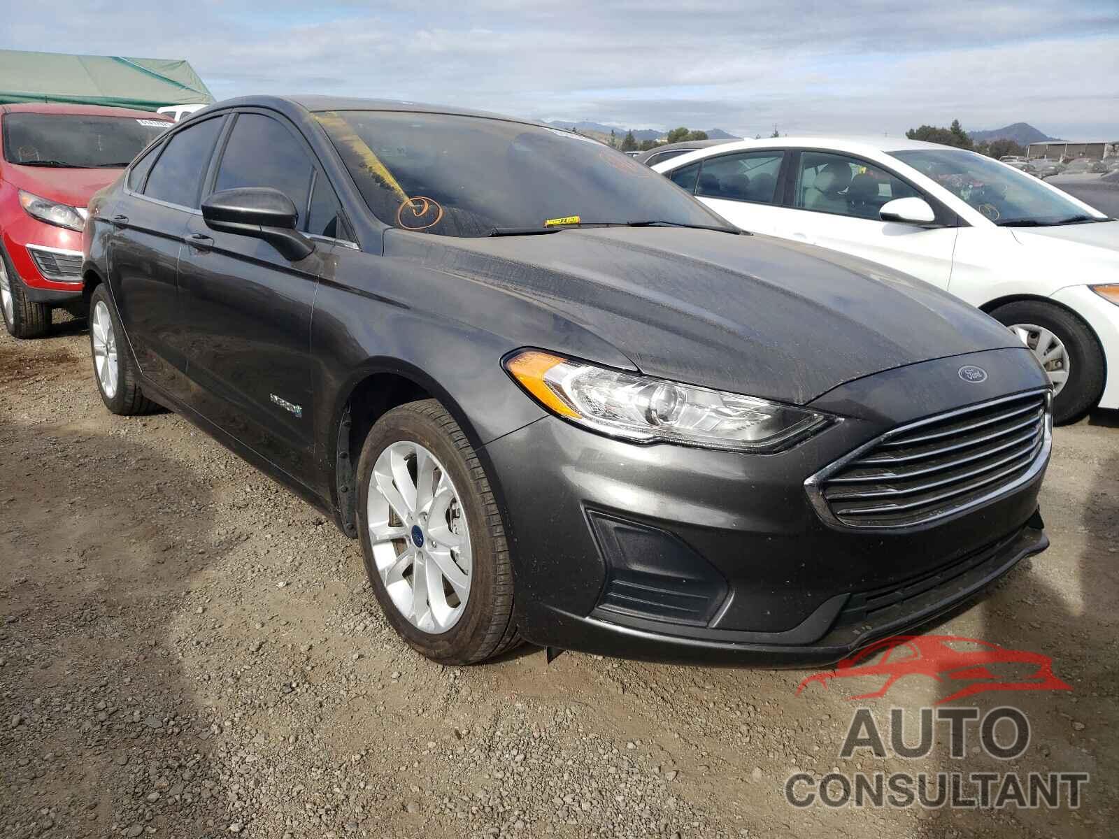 FORD FUSION 2019 - 3FA6P0LU5KR206251