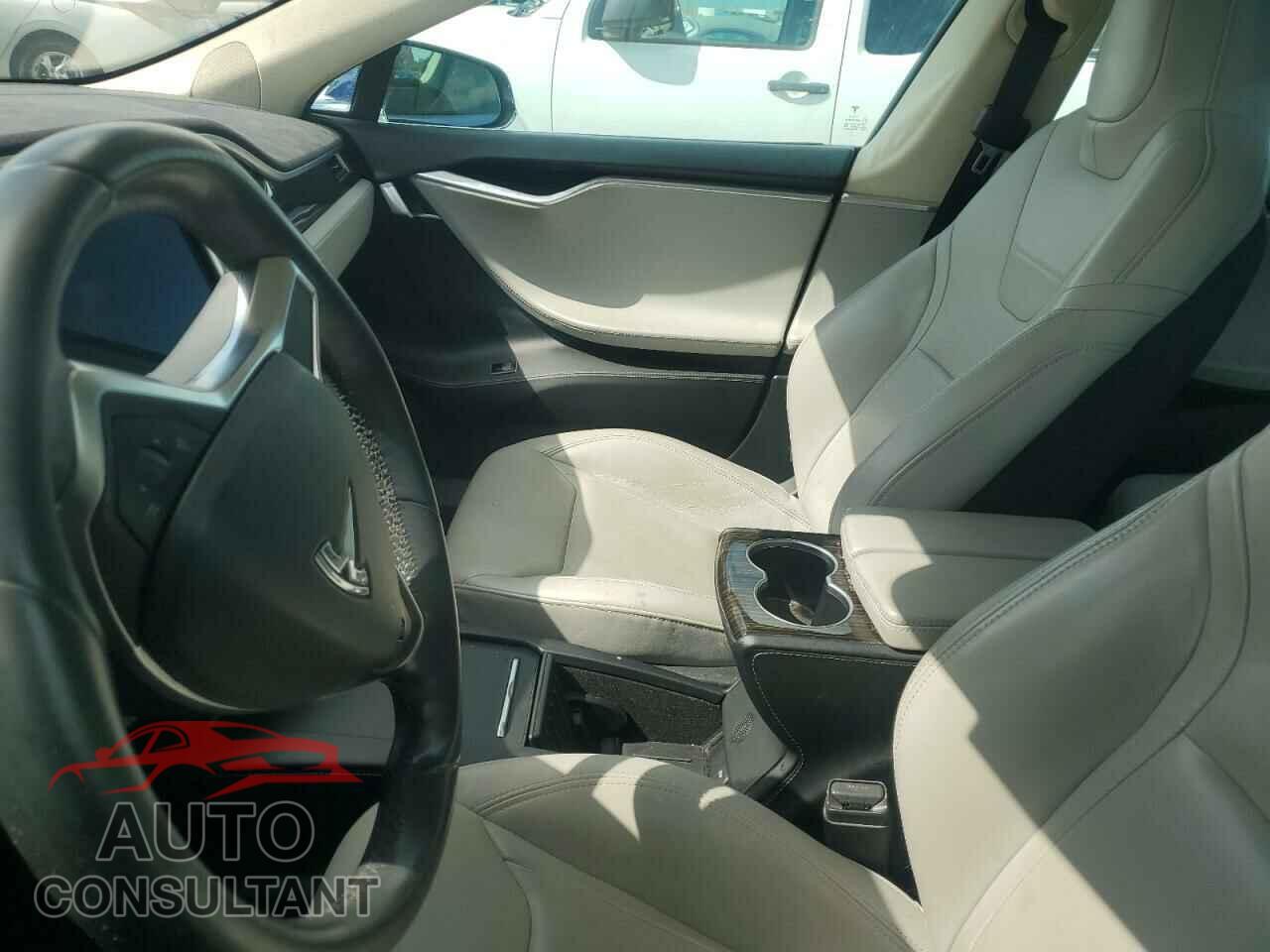 TESLA MODEL S 2016 - 5YJSA1E29GF134975