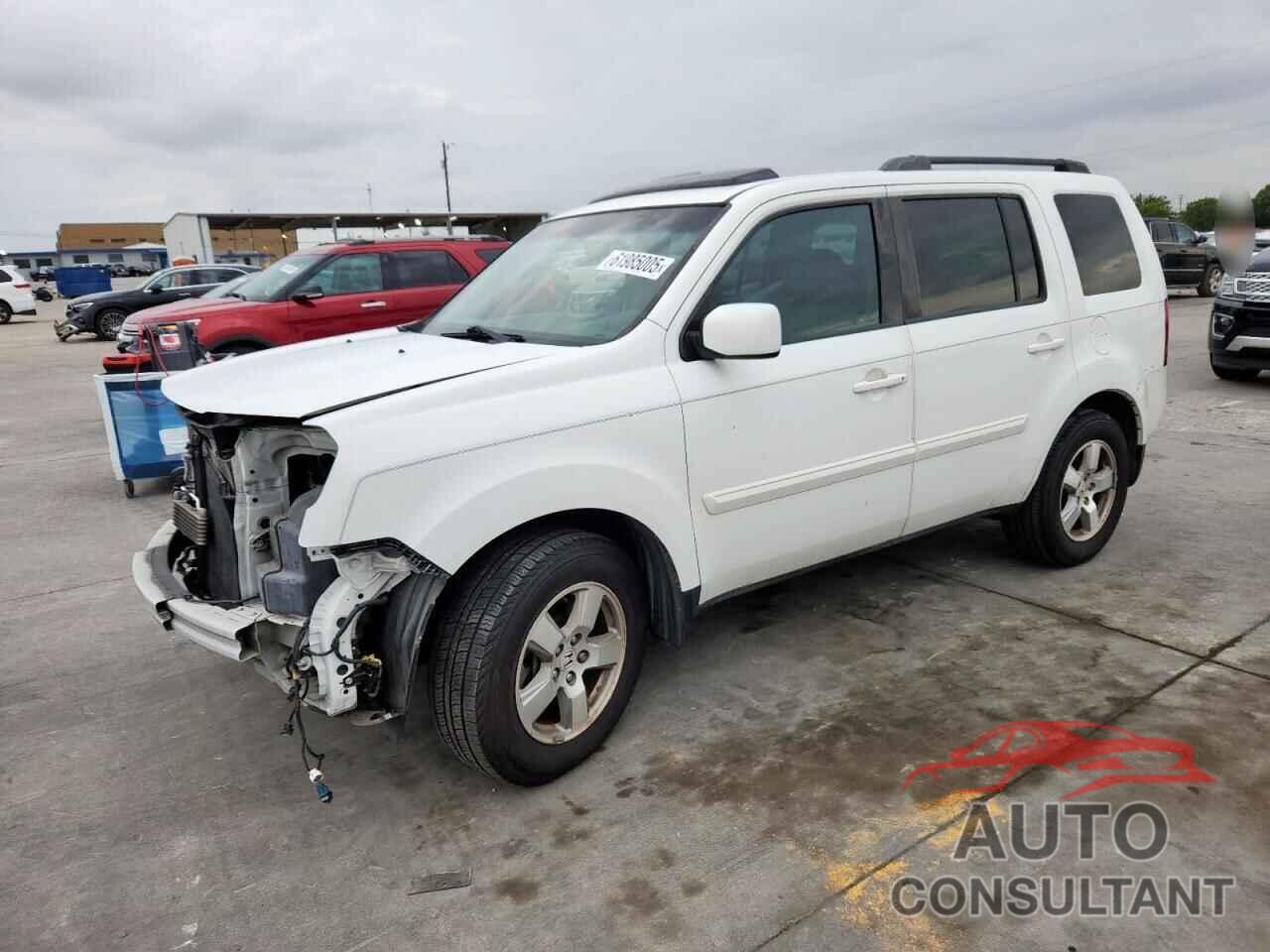 HONDA PILOT 2011 - 5FNYF3H68BB046272