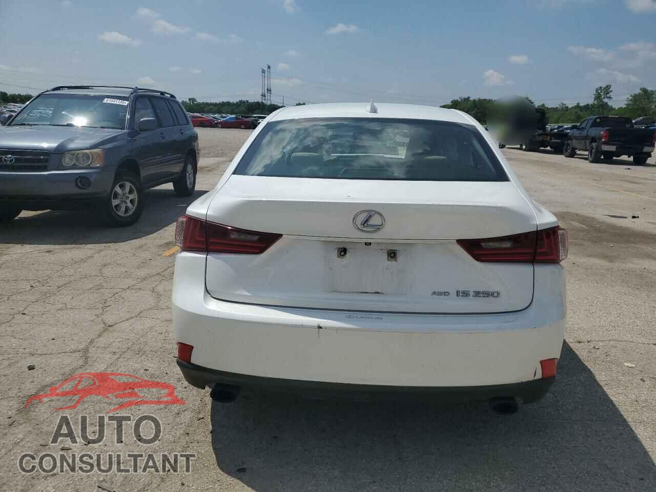 LEXUS IS 2015 - JTHCF1D28F5020181