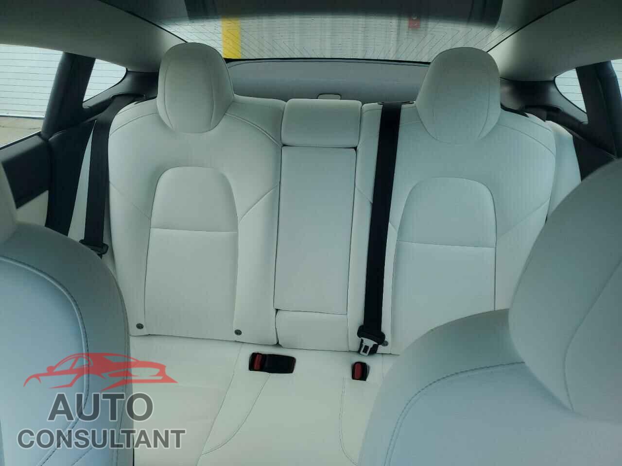 TESLA MODEL 3 2019 - 5YJ3E1EA8KF486793