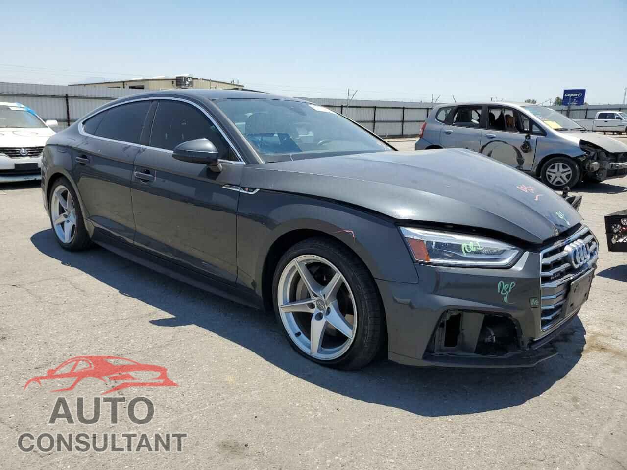 AUDI A5 2018 - WAUDNCF52JA016930