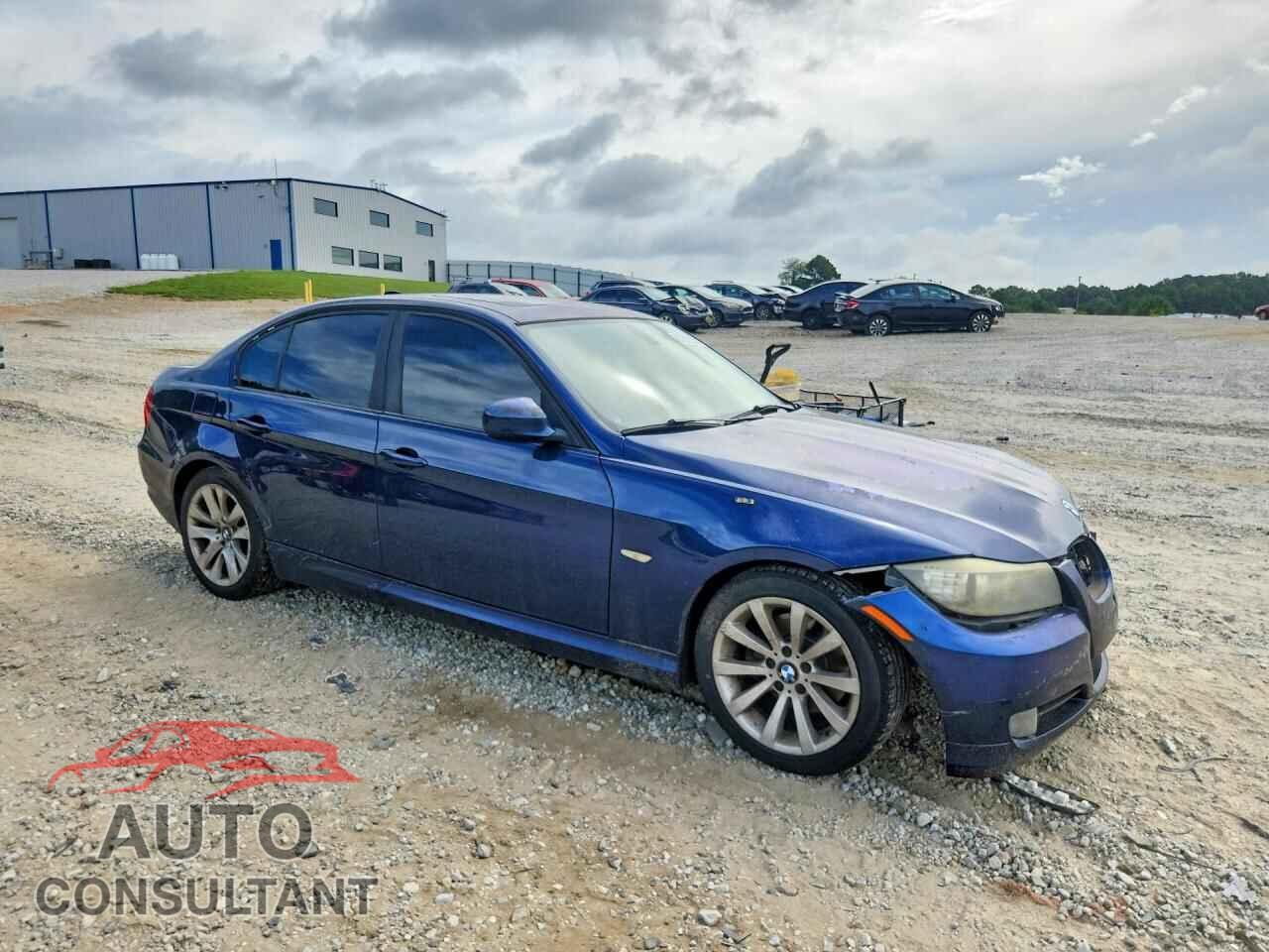 BMW 3 SERIES 2011 - WBAPH7C52BE681188