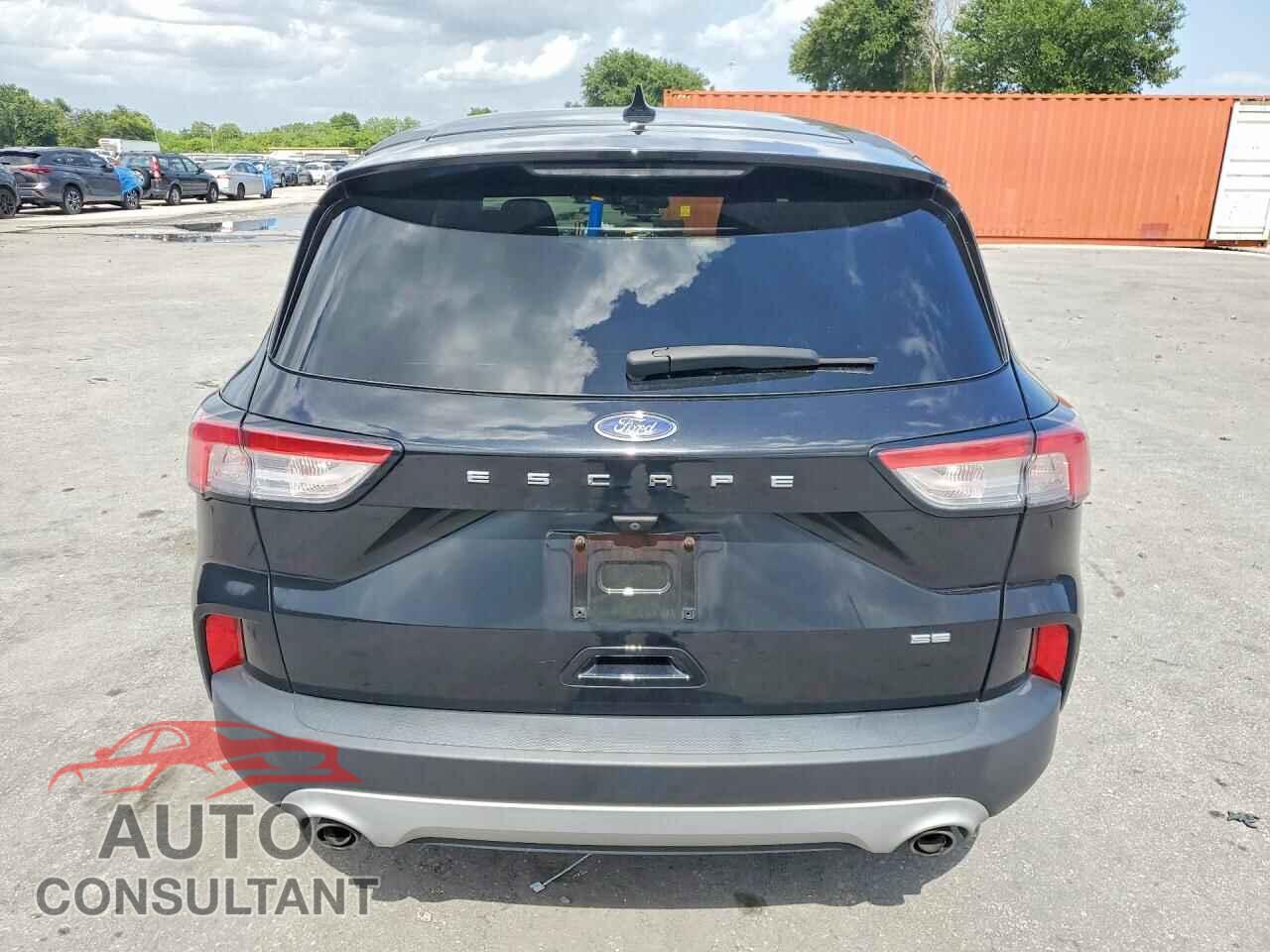 FORD ESCAPE 2020 - 1FMCU0G68LUA23935