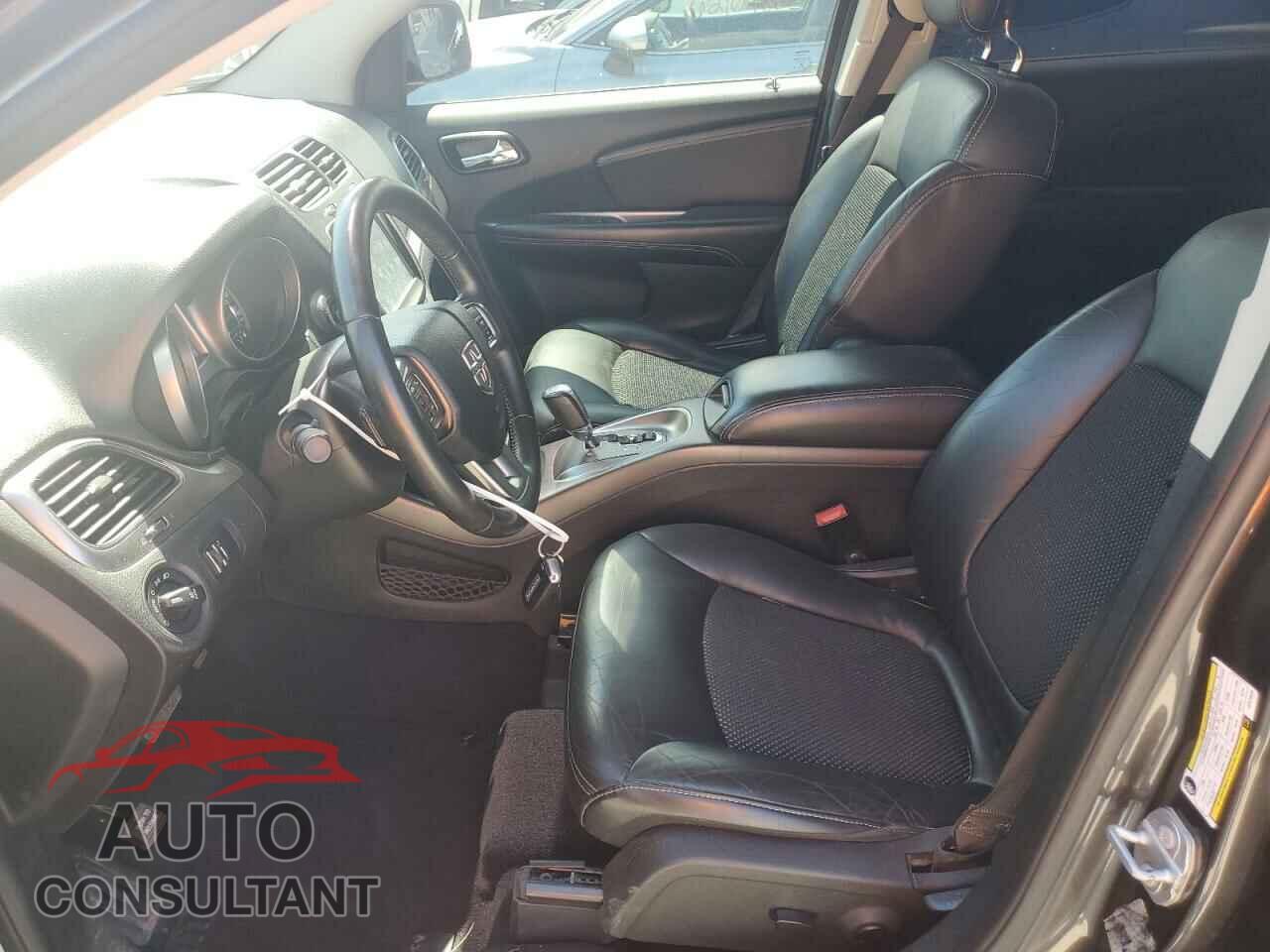 DODGE JOURNEY 2017 - 3C4PDCGG1HT576525