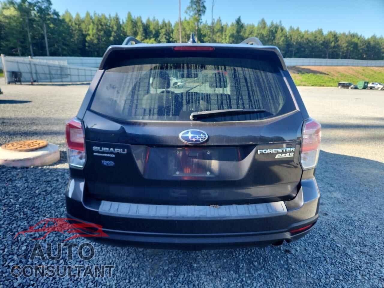 SUBARU FORESTER 2017 - JF2SJAJCXHH556884