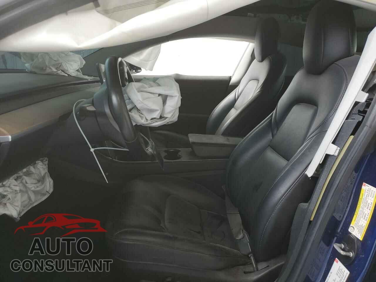TESLA MODEL 3 2018 - 5YJ3E1EA6JF038227