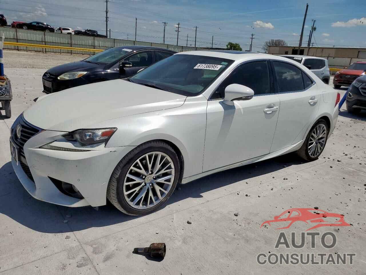 LEXUS IS 2014 - JTHBF1D21E5011039