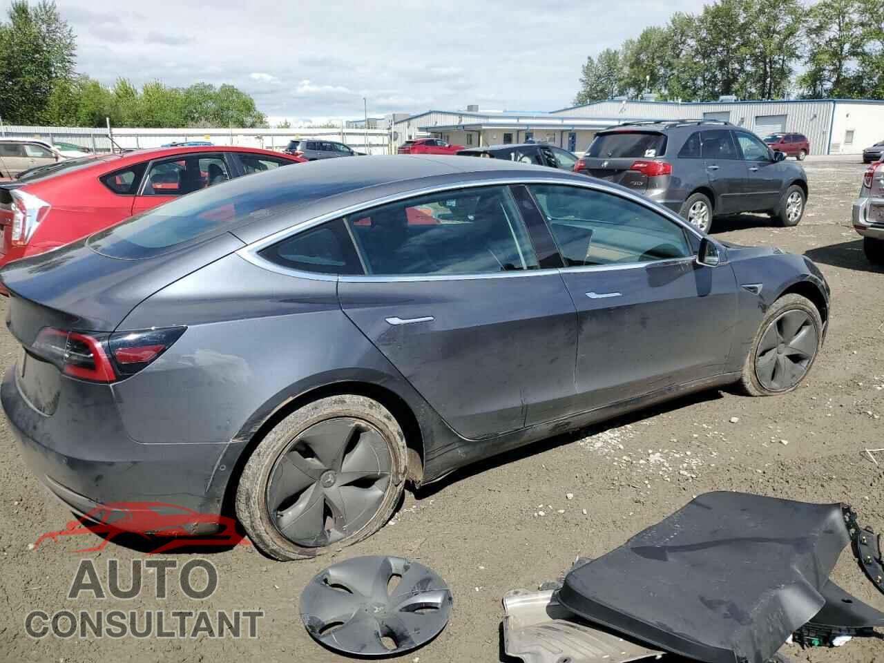 TESLA MODEL 3 2019 - 5YJ3E1EA4KF400119