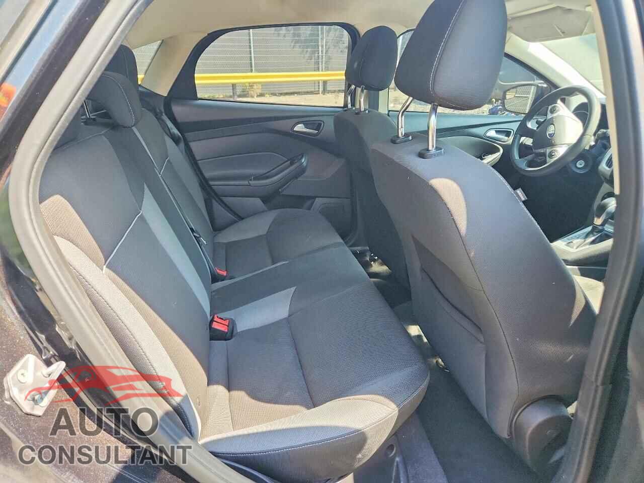 FORD FOCUS 2012 - 1FAHP3F2XCL138503