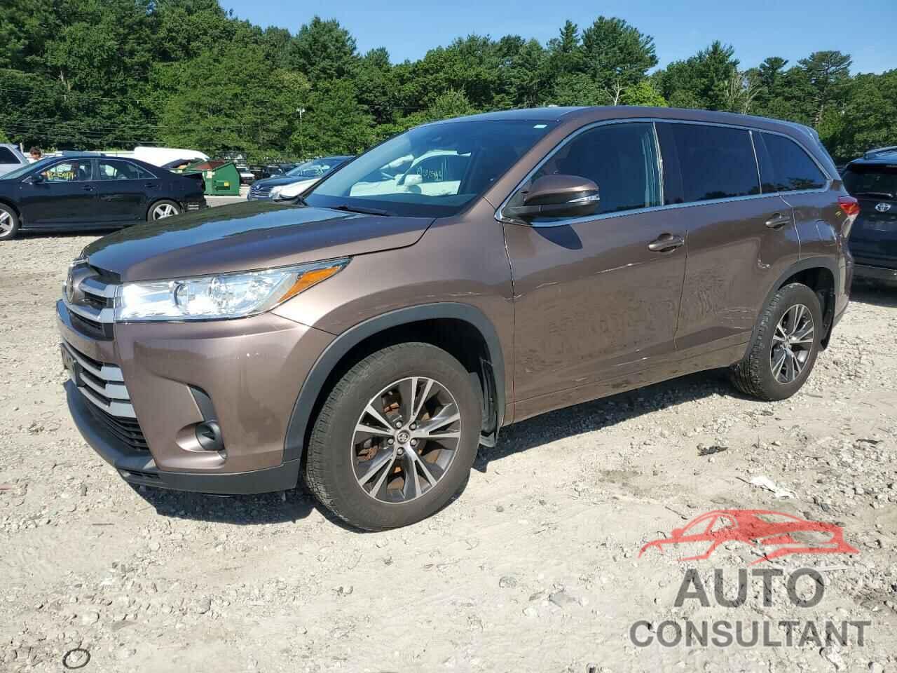 TOYOTA HIGHLANDER 2018 - 5TDBZRFH9JS810516