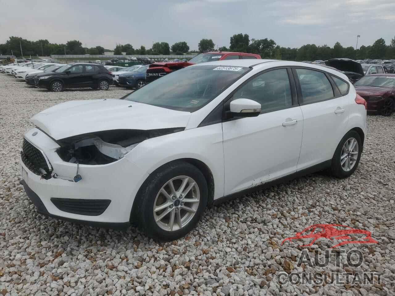 FORD FOCUS 2017 - 1FADP3K24HL328857