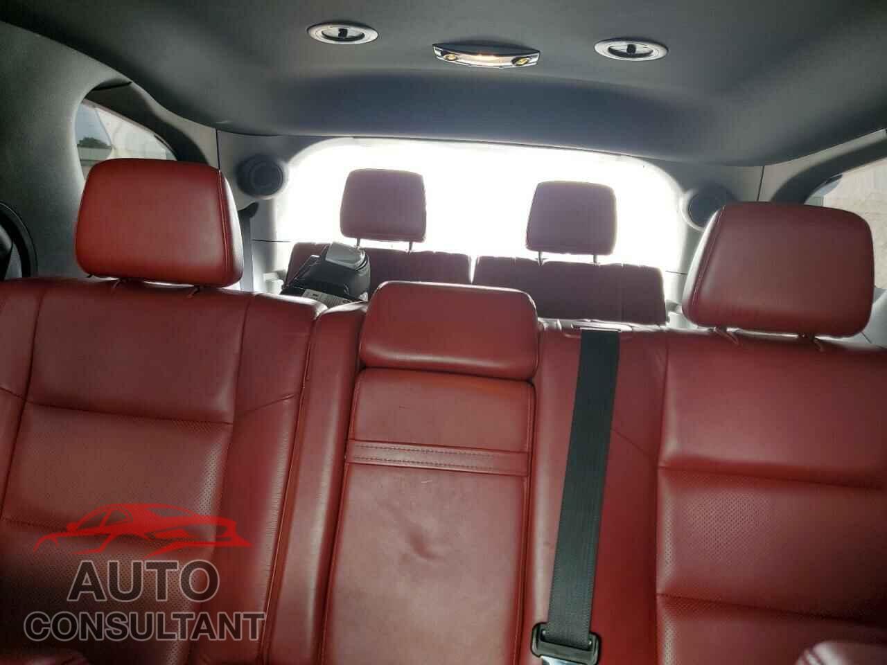 DODGE DURANGO 2018 - 1C4SDJCT2JC283106