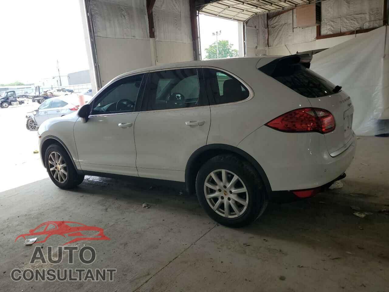 PORSCHE CAYENNE 2014 - WP1AA2A29ELA96180