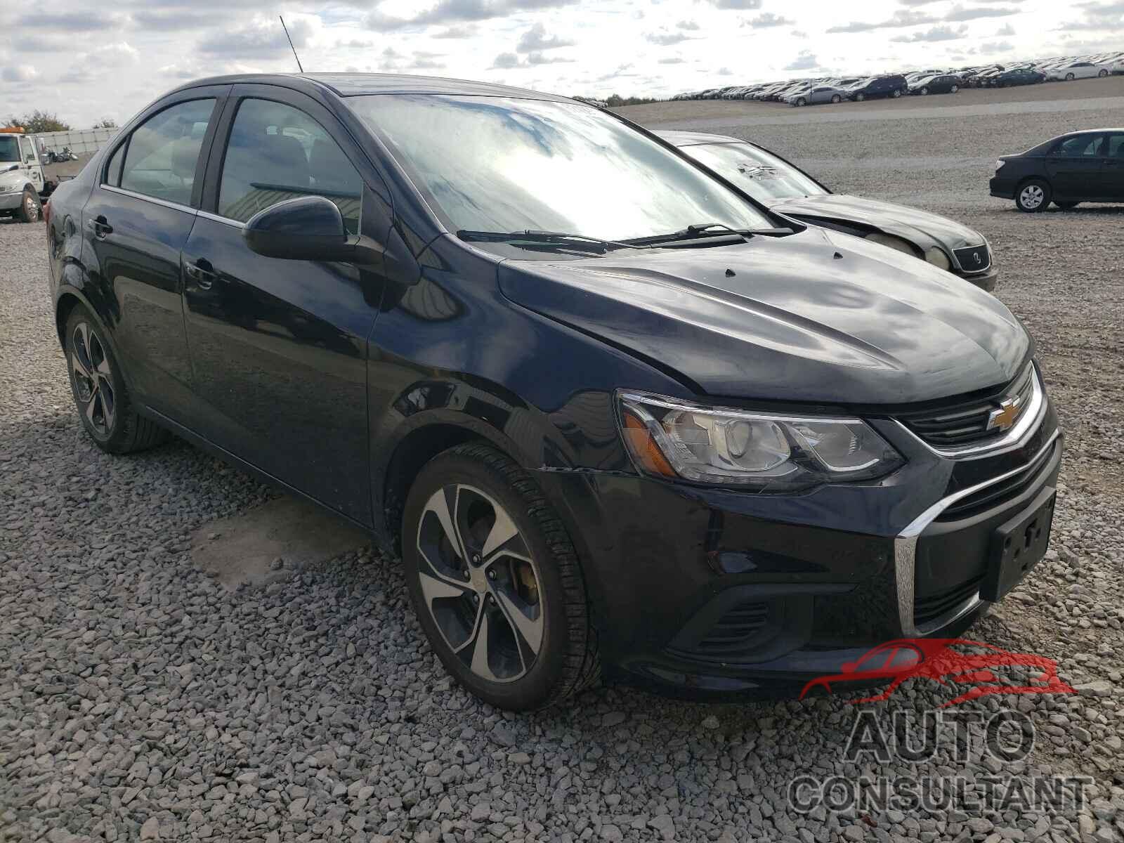 CHEVROLET SONIC 2017 - 1G1JF5SB4H4135025