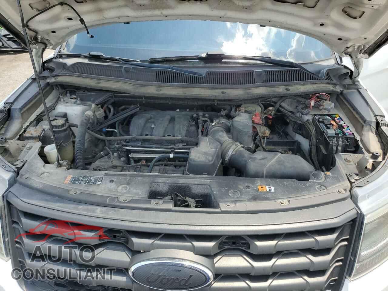 FORD EXPLORER 2017 - 1FM5K8AR5HGA04331