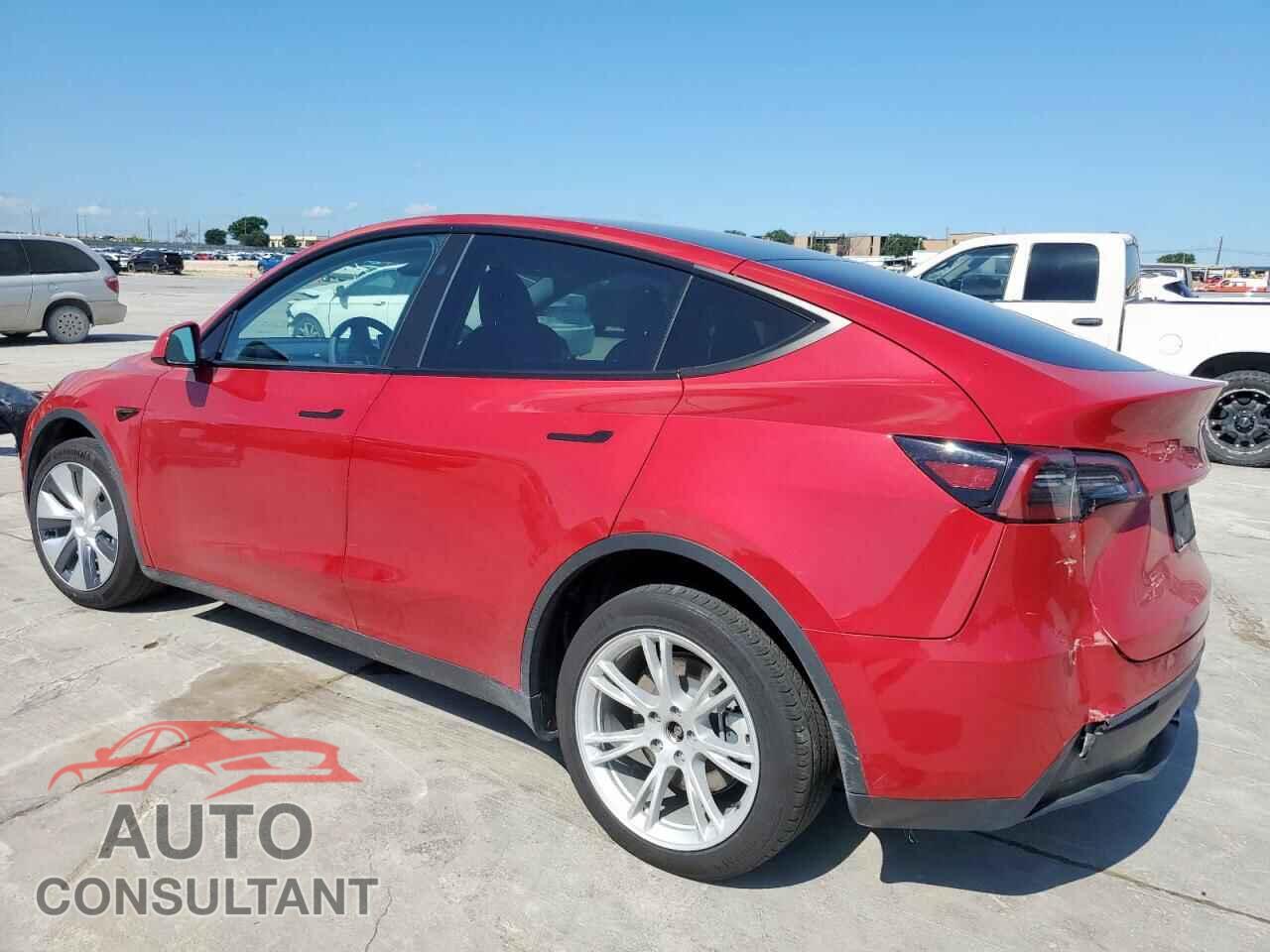 TESLA MODEL Y 2023 - 7SAYGDEE9PF894878