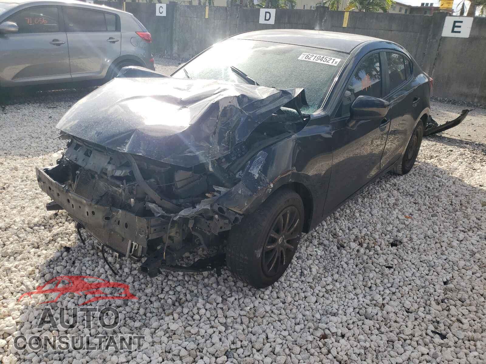 MAZDA 3 2017 - 3MZBN1U75HM119479