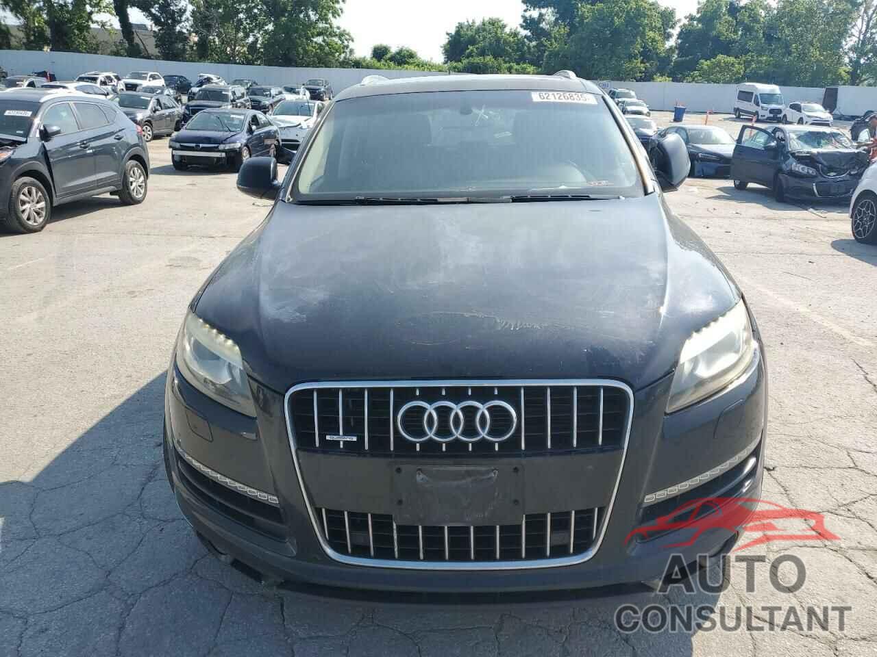 AUDI Q7 2012 - WA1LMAFE7CD004029