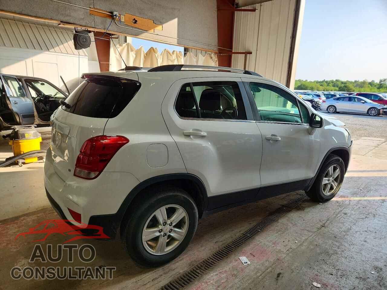CHEVROLET TRAX 2020 - KL7CJPSB7LB318530