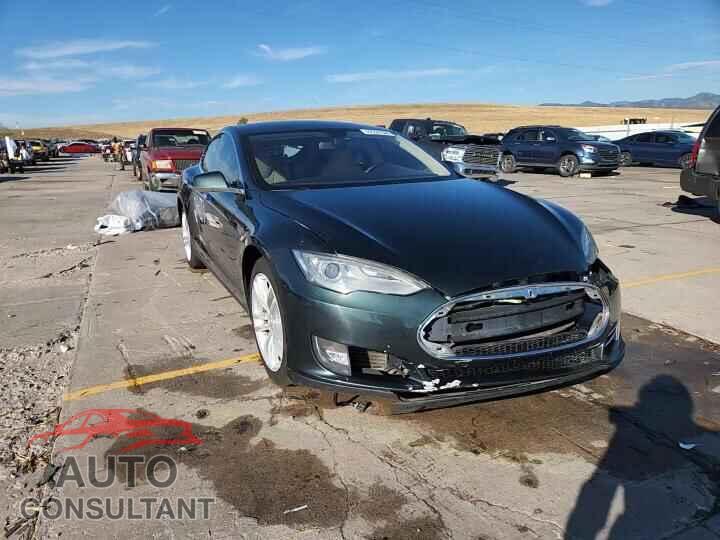 TESLA MODEL S 2014 - 5YJSA1H16EFP32943