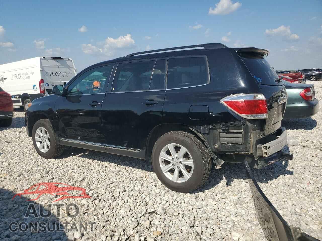 TOYOTA HIGHLANDER 2013 - 5TDBK3EH8DS240435