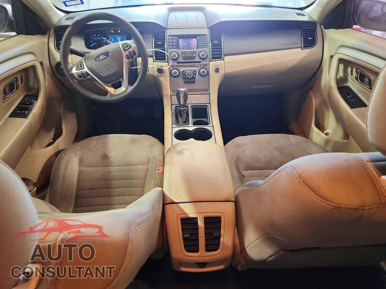FORD TAURUS 2018 - 1FAHP2D80JG132667