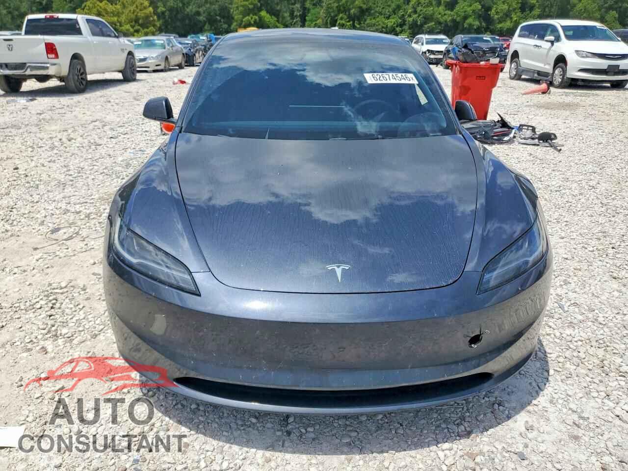 TESLA MODEL 3 2024 - 5YJ3E1EA3RF866005