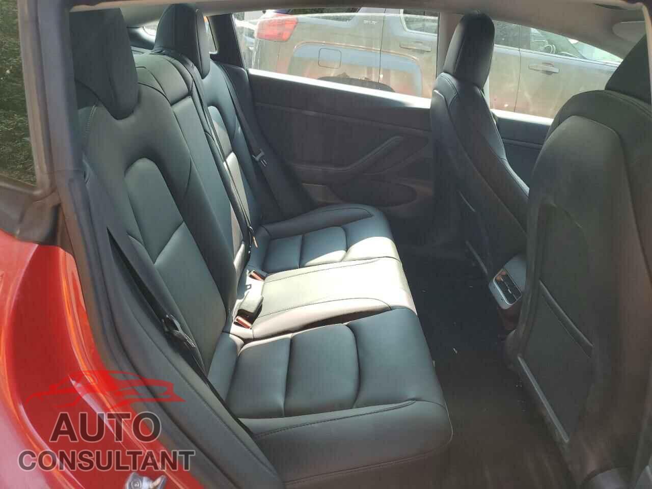TESLA MODEL 3 2021 - 5YJ3E1EA0MF861174