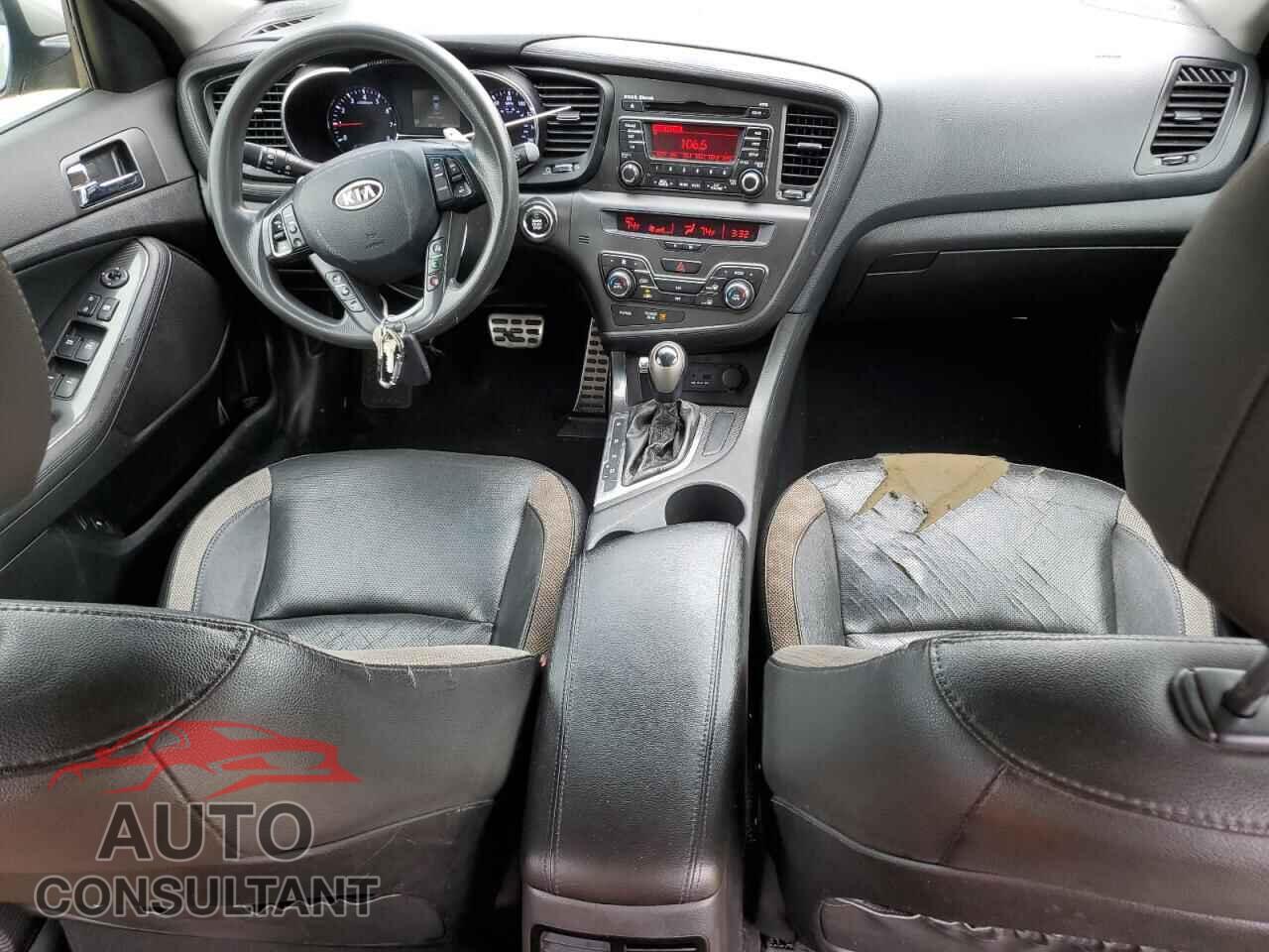 KIA OPTIMA 2012 - 5XXGR4A68CG064885