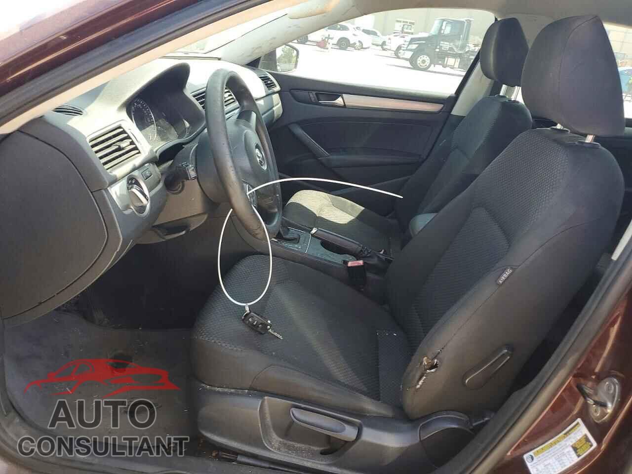 VOLKSWAGEN PASSAT 2013 - 1VWAP7A3XDC044509