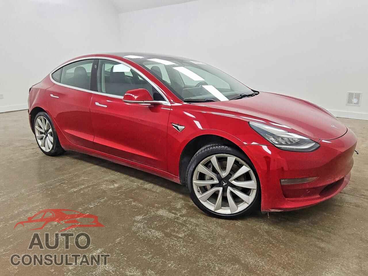 TESLA MODEL 3 2019 - 5YJ3E1EA0KF193695