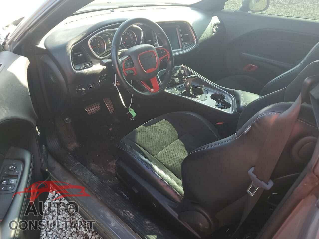 DODGE CHALLENGER 2017 - 2C3CDZGGXHH555865