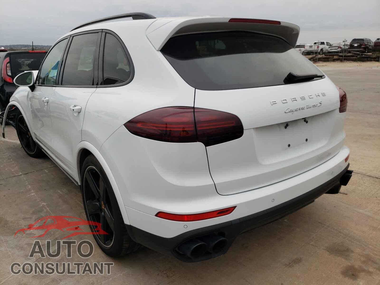 PORSCHE CAYENNE 2016 - WP1AC2A24GLA86864