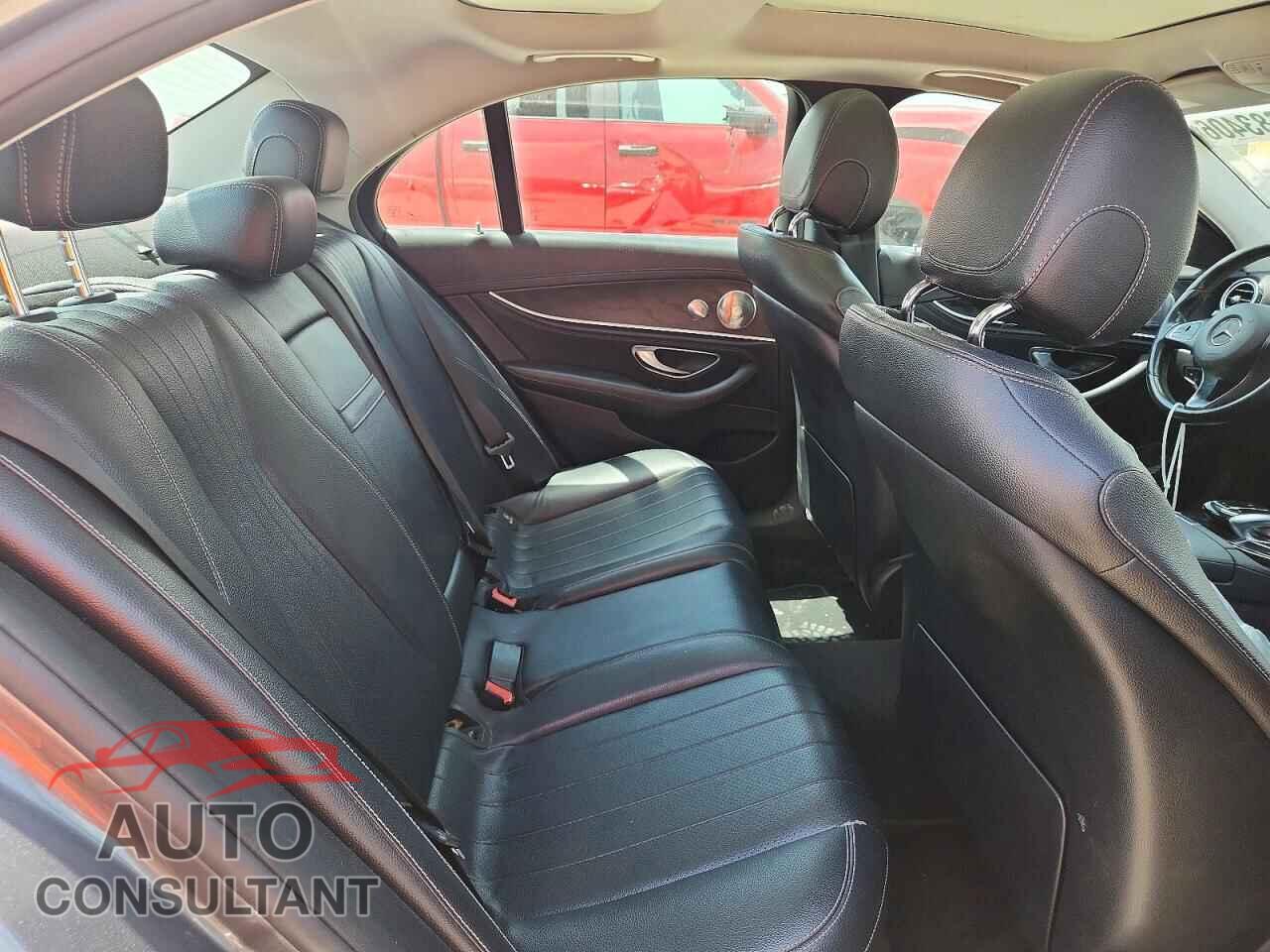 MERCEDES-BENZ E-CLASS 2017 - WDDZF4KB9HA073763
