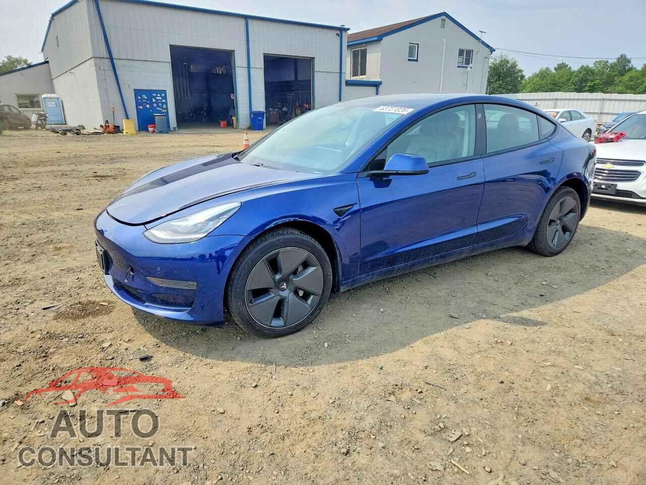 TESLA MODEL 3 2021 - 5YJ3E1EA1MF857716