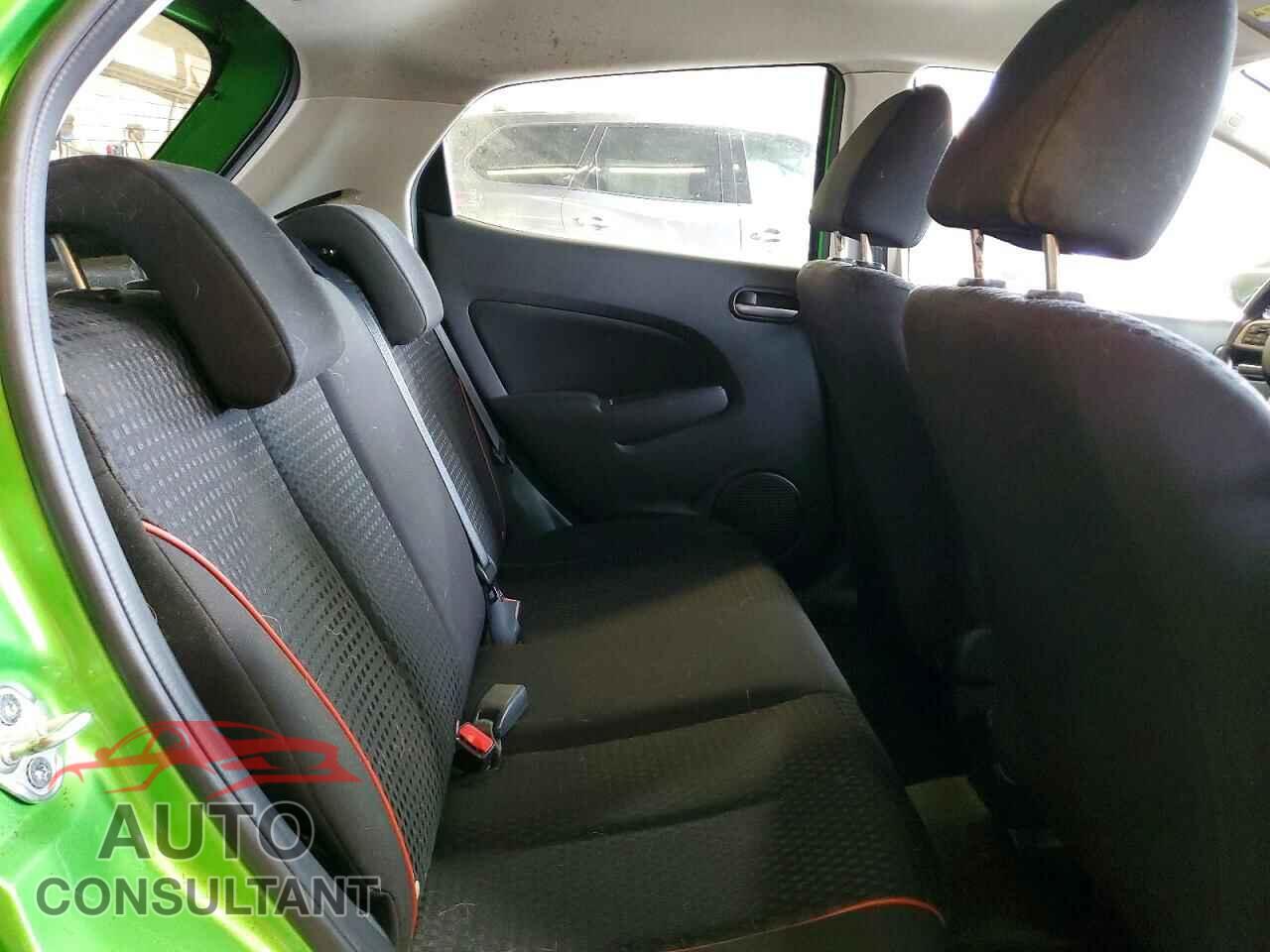 MAZDA 2 2011 - JM1DE1HZ6B0130153