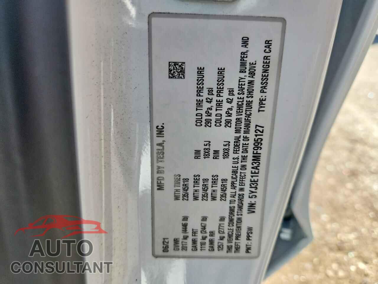 TESLA MODEL 3 2021 - 5YJ3E1EA3MF995127