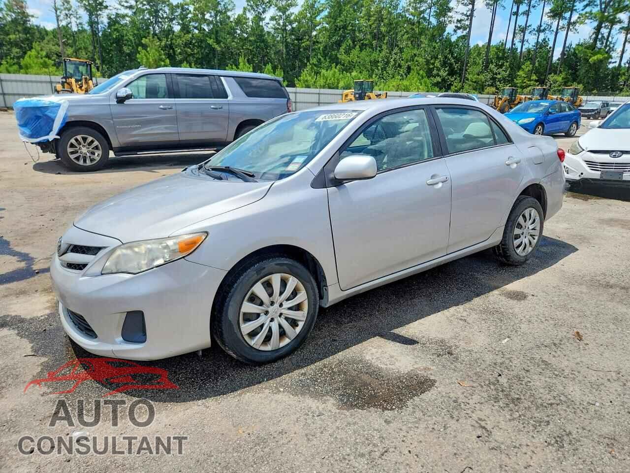 TOYOTA COROLLA 2012 - 2T1BU4EE0CC801871