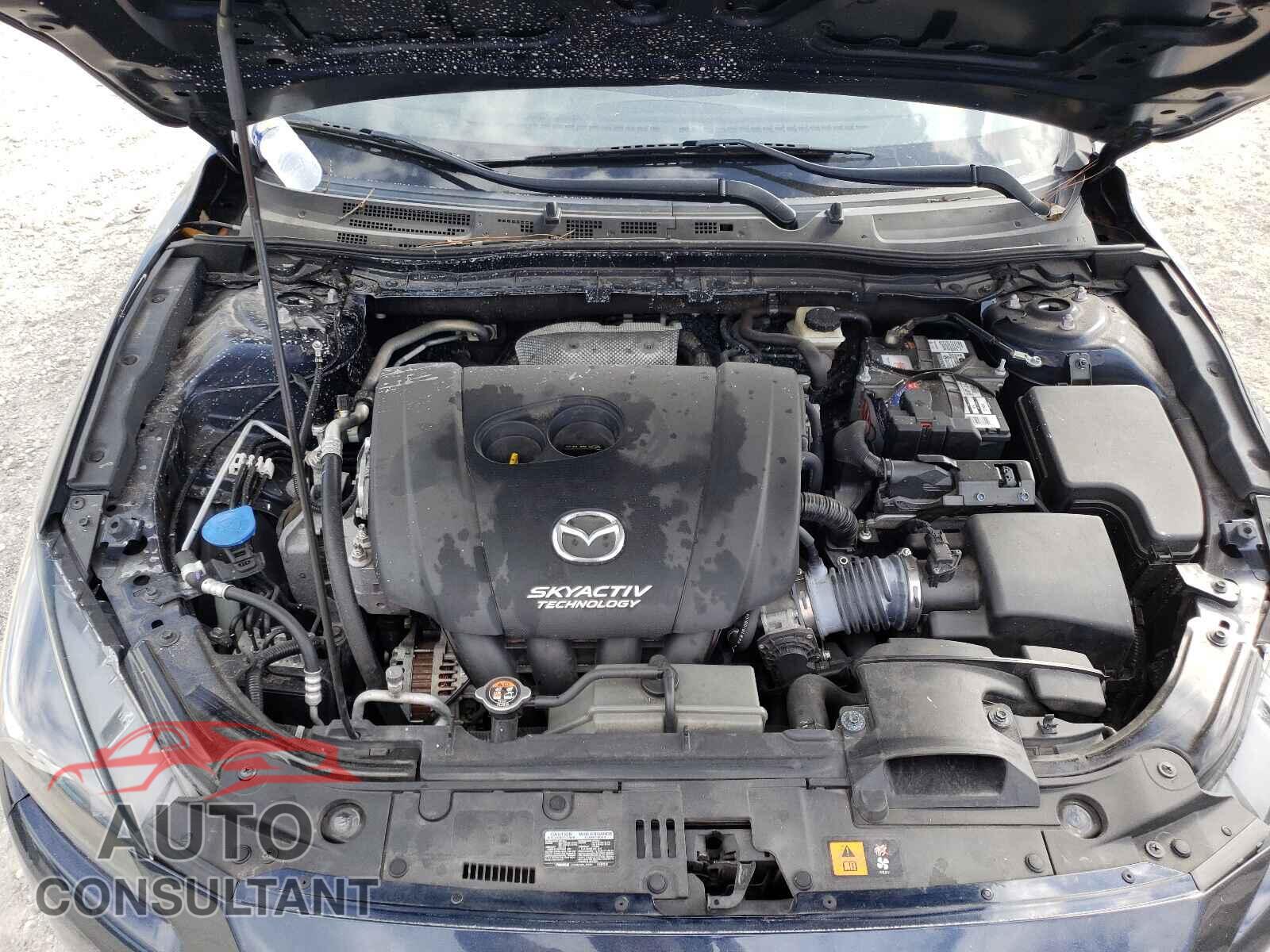 MAZDA 3 2017 - 3MZBN1M37HM132103