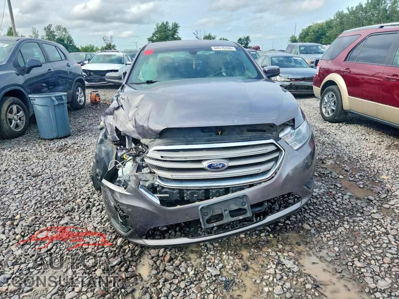 FORD TAURUS 2013 - 1FAHP2E84DG228952