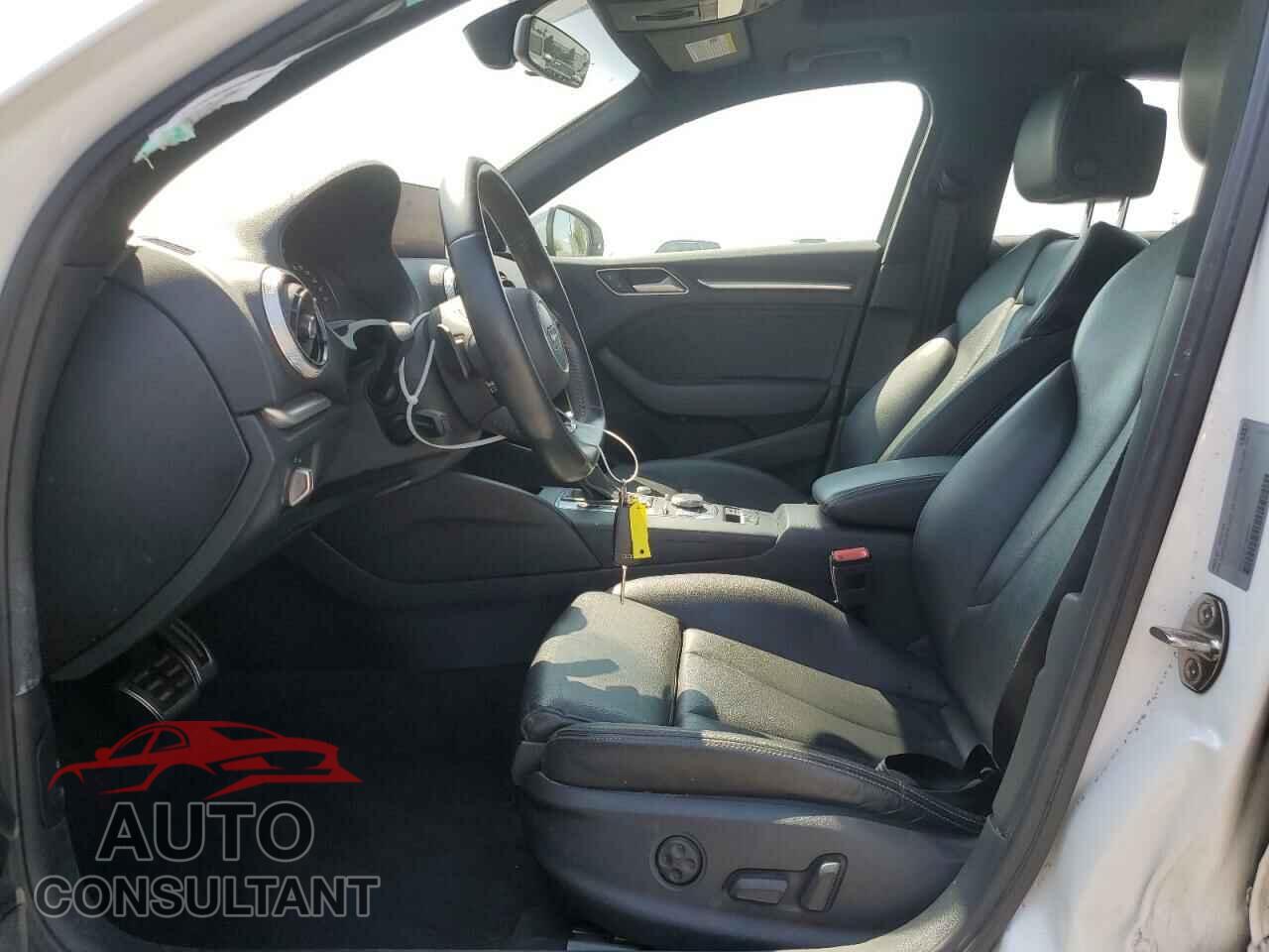 AUDI A3 2020 - WAUAUGFF1LA005457