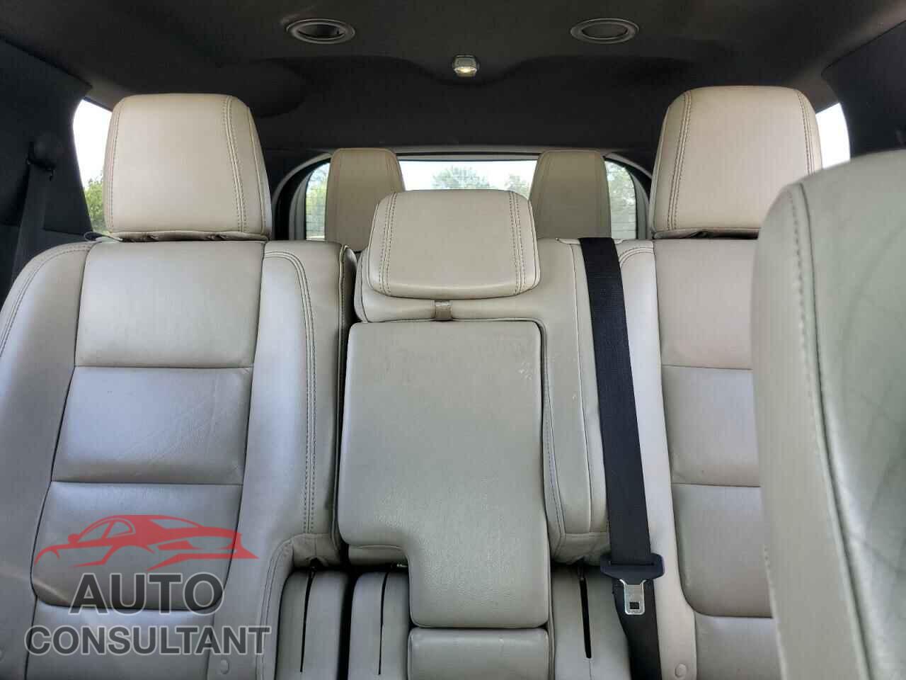 FORD EXPLORER 2011 - 1FMHK7F87BGA18942