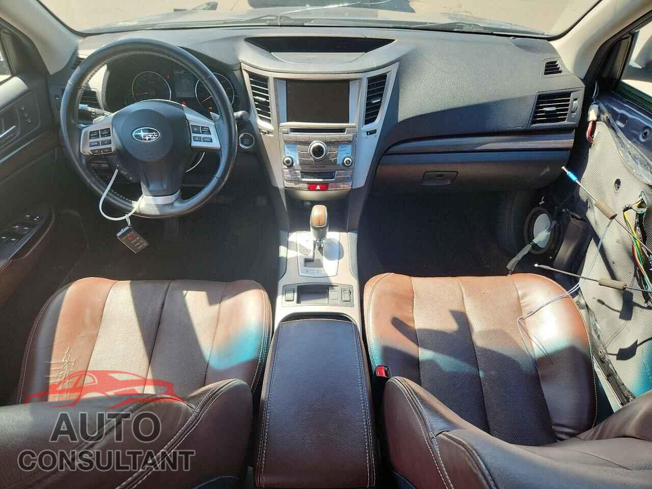 SUBARU OUTBACK 2014 - 4S4BRBPCXE3228499