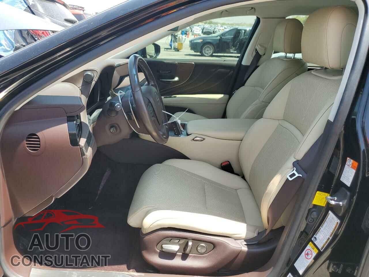 LEXUS LS500 2019 - JTHB51FF2K5008729